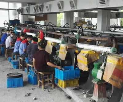Hand Polishing step at the Virtue Hardware Co., Ltd factory in Wenzhou